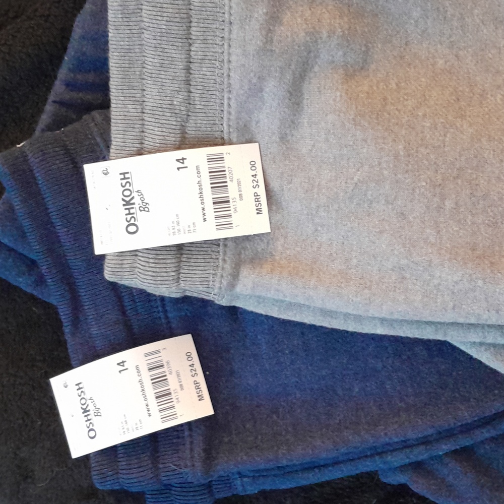 NWT Oshkosh youth size 14 joggers